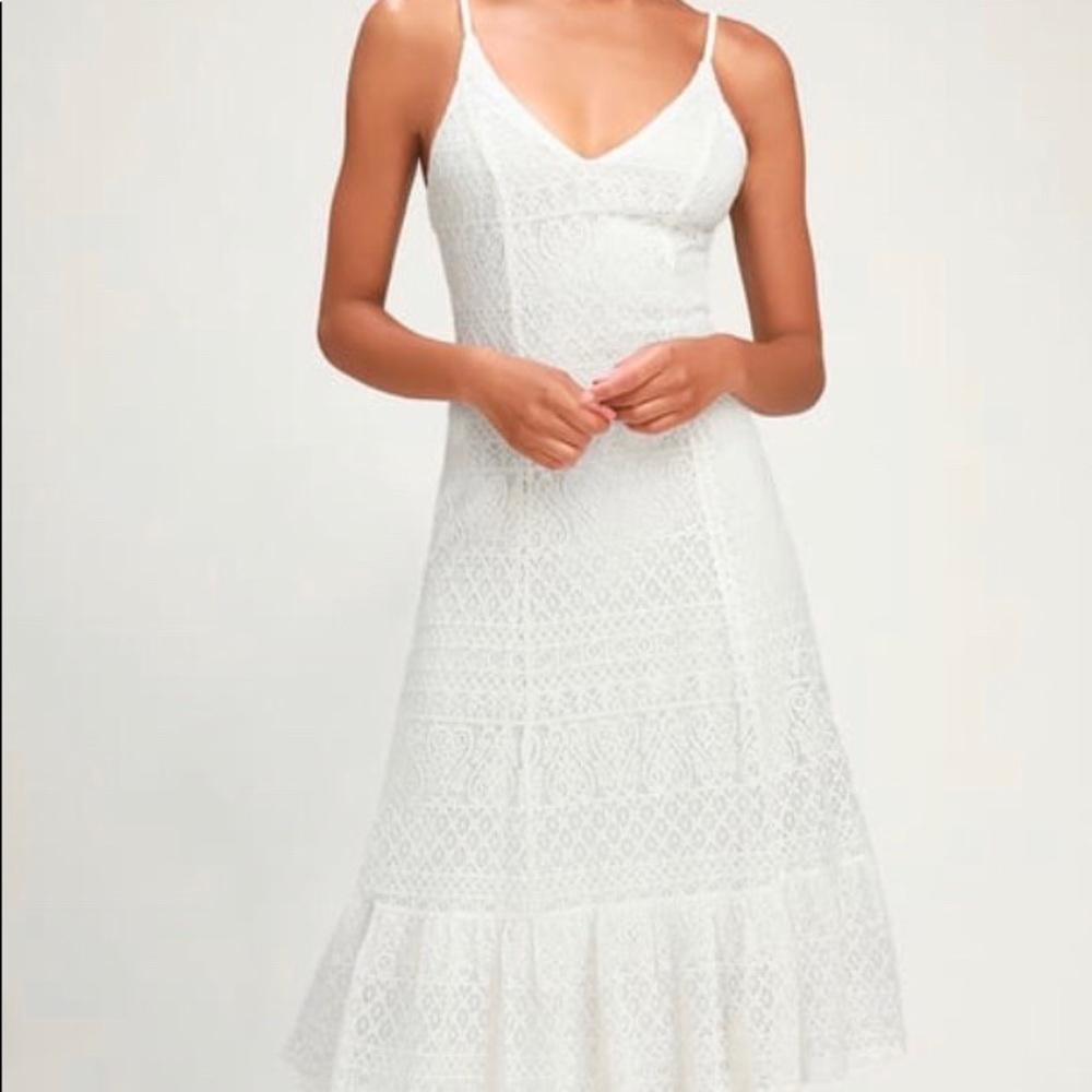 Happy Glow Lucky White Lace Midi Dress